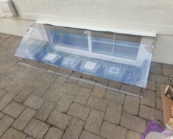 Window well cover